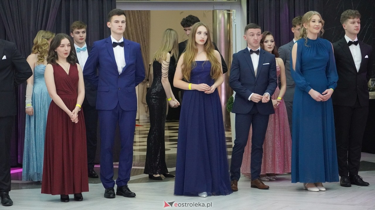 Studniówka II LO w Ostrołęce 2025 [11.02.2025] - zdjęcie #184 - eOstroleka.pl
