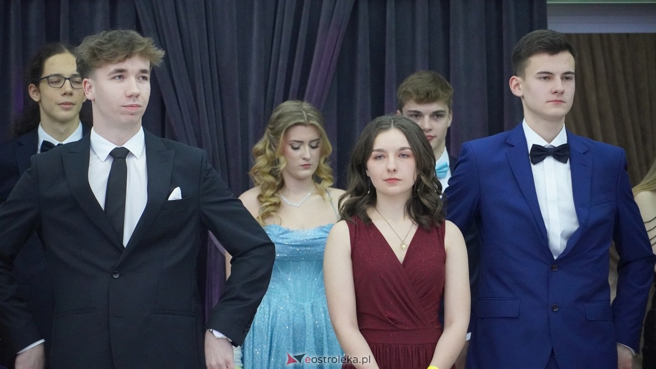 Studniówka II LO w Ostrołęce 2025 [11.02.2025] - zdjęcie #183 - eOstroleka.pl