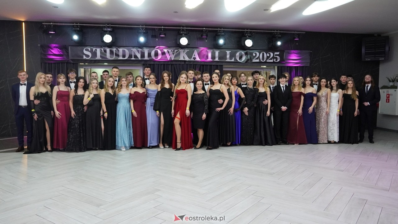 Studniówka II LO w Ostrołęce 2025 [11.02.2025] - zdjęcie #149 - eOstroleka.pl