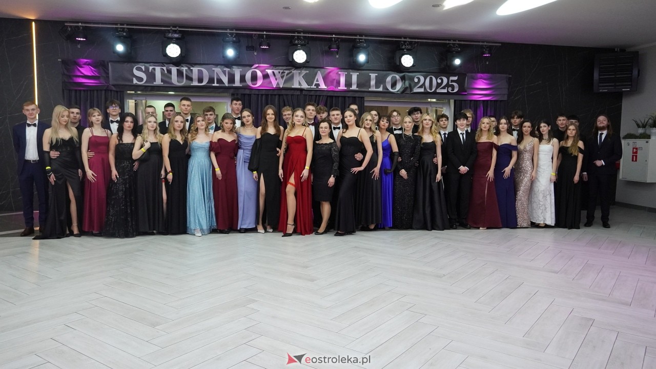 Studniówka II LO w Ostrołęce 2025 [11.02.2025] - zdjęcie #148 - eOstroleka.pl