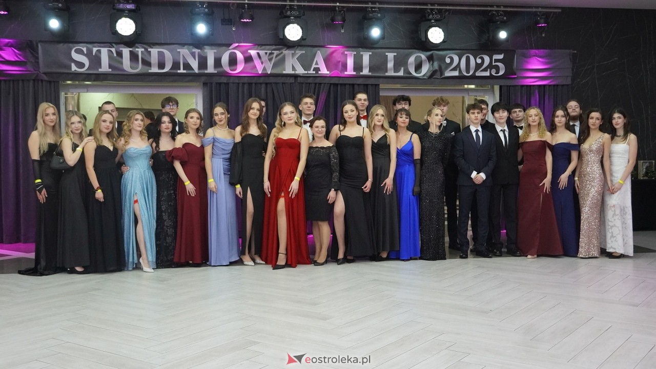 Studniówka II LO w Ostrołęce 2025 [11.02.2025] - zdjęcie #141 - eOstroleka.pl