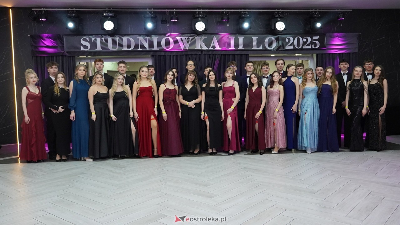 Studniówka II LO w Ostrołęce 2025 [11.02.2025] - zdjęcie #64 - eOstroleka.pl
