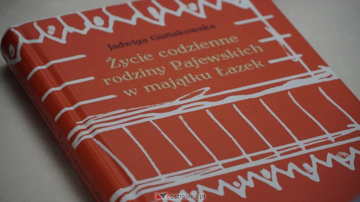 W Muzeum Kultury Kurpiowskiej zaprezentowano książkę o życiu rodziny Pajewskich [12.01.2025] - zdjęcie #9 - eOstroleka.pl