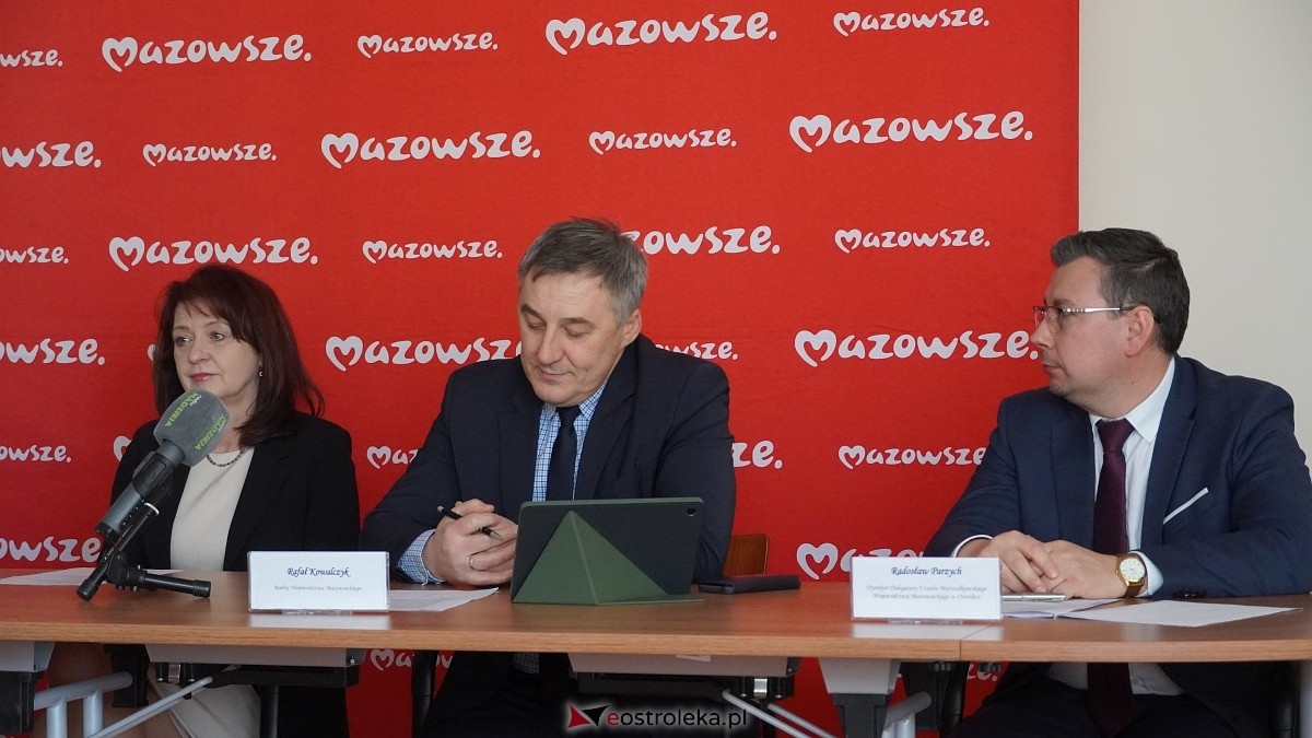 Konferencja prasowa samorządu Mazowsza [13.01.2025] - zdjęcie #3 - eOstroleka.pl