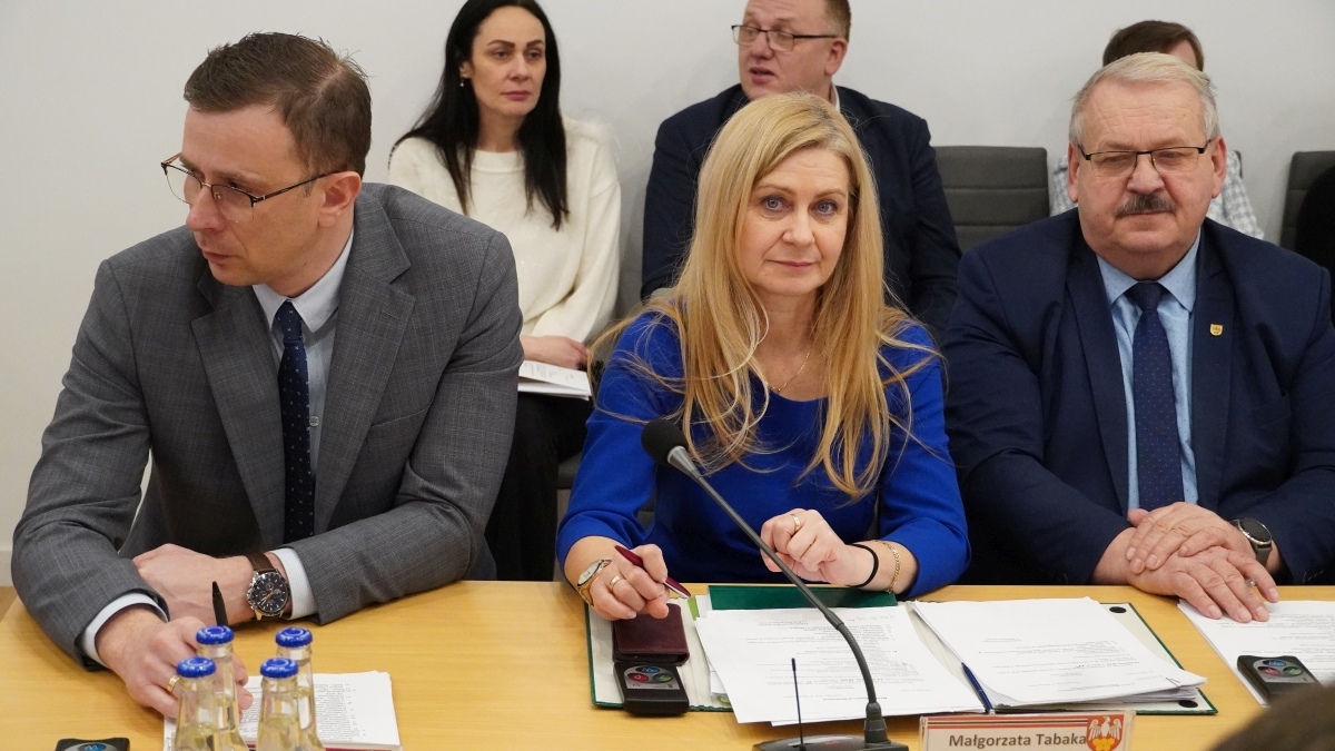 XI sesja Rady Powiatu w Ostrołęce [14.01.2025] - zdjęcie #6 - eOstroleka.pl