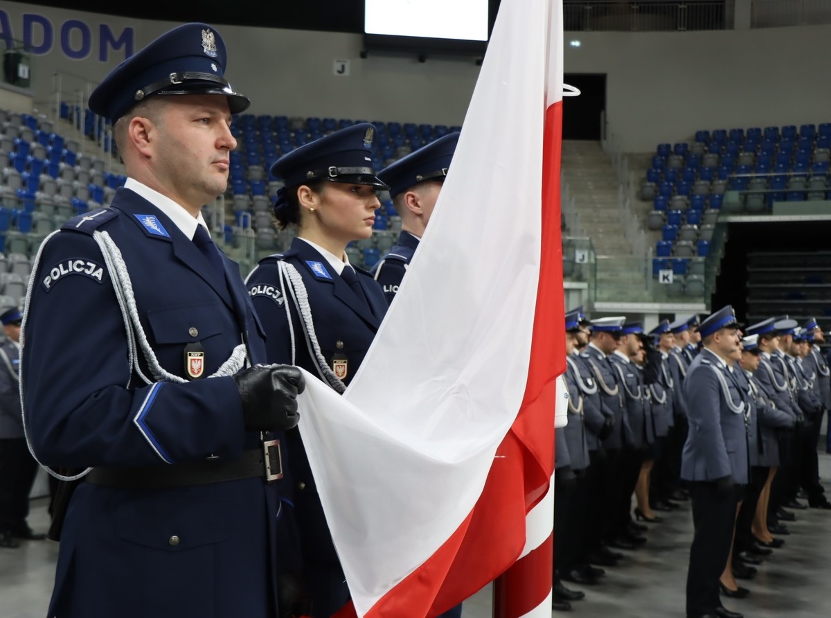 Nowi policjanci na Mazowszu (fot. KWP Radom) - zdjęcie #48 - eOstroleka.pl