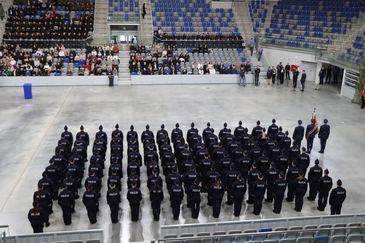 Nowi policjanci na Mazowszu (fot. KWP Radom) - zdjęcie #46 - eOstroleka.pl