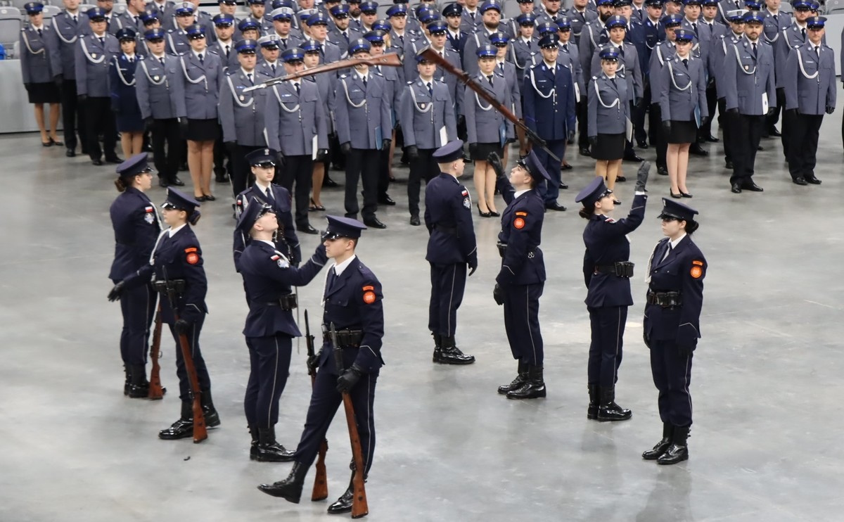 Nowi policjanci na Mazowszu (fot. KWP Radom) - zdjęcie #38 - eOstroleka.pl