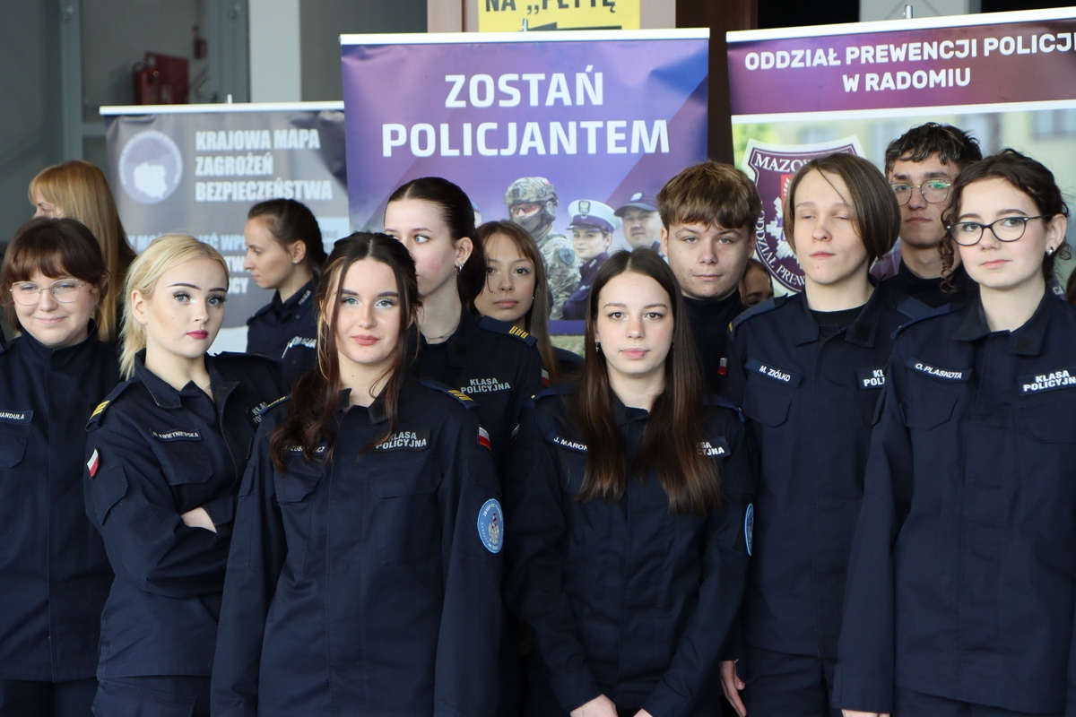 Nowi policjanci na Mazowszu (fot. KWP Radom) - zdjęcie #30 - eOstroleka.pl