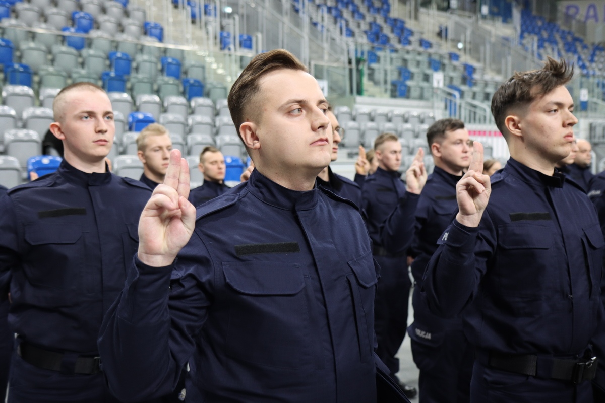 Nowi policjanci na Mazowszu (fot. KWP Radom) - zdjęcie #27 - eOstroleka.pl