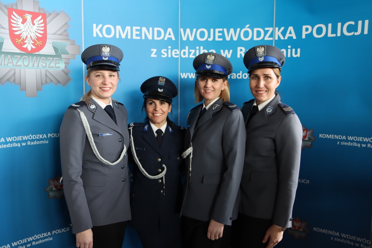 Nowi policjanci na Mazowszu (fot. KWP Radom) - zdjęcie #5 - eOstroleka.pl