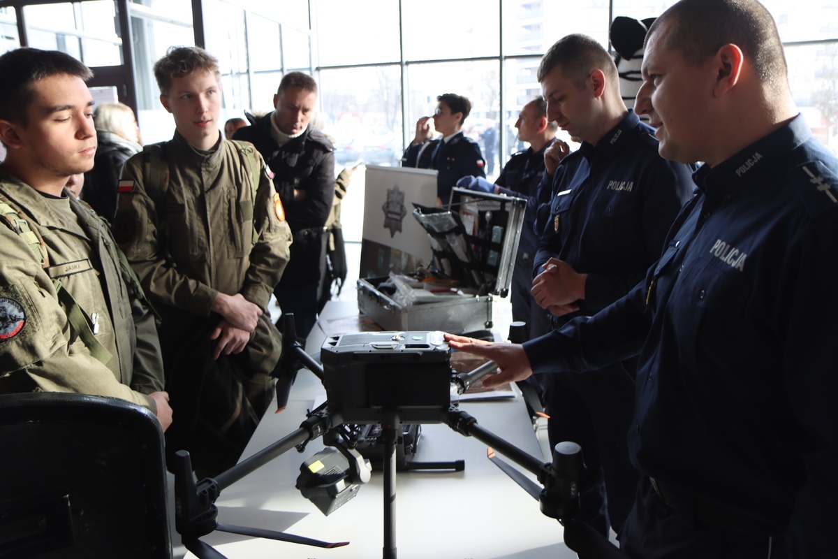 Nowi policjanci na Mazowszu (fot. KWP Radom) - zdjęcie #4 - eOstroleka.pl