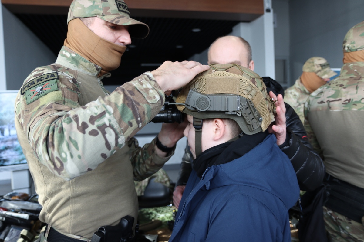 Nowi policjanci na Mazowszu (fot. KWP Radom) - zdjęcie #3 - eOstroleka.pl