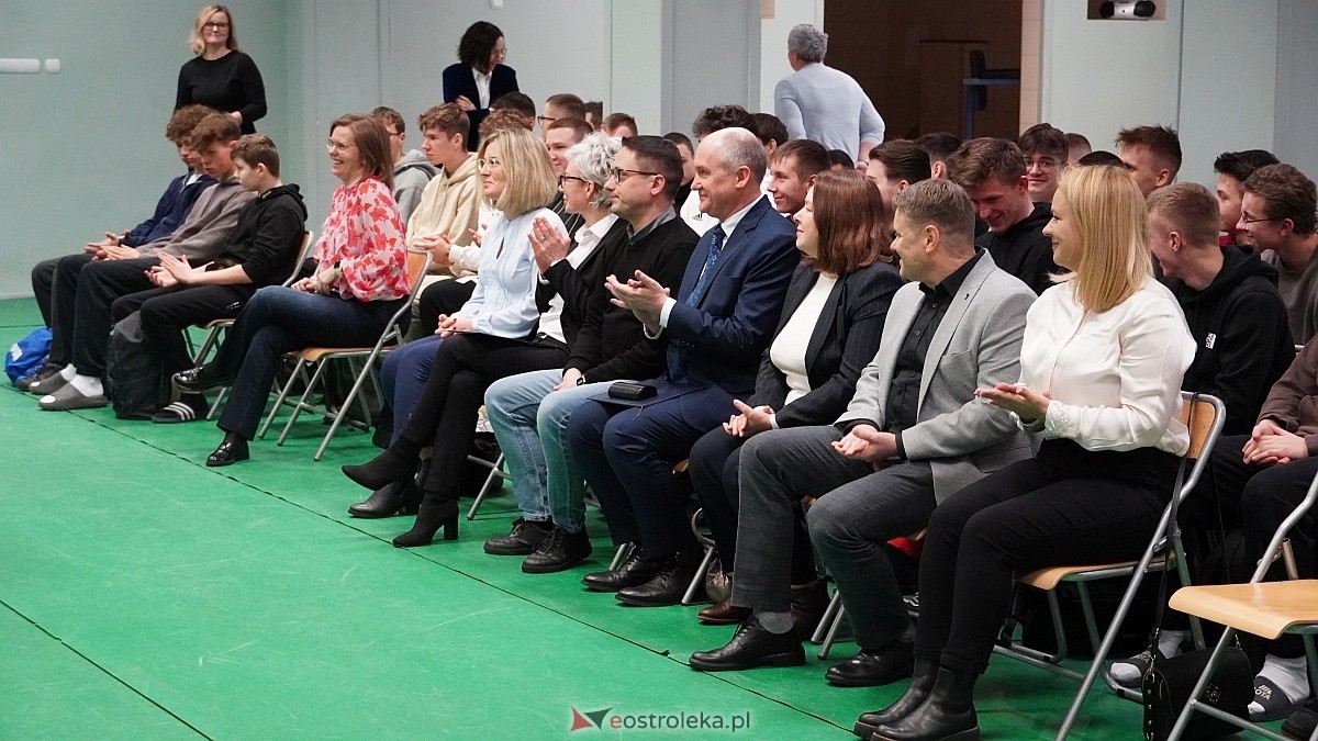 Podsumowanie projektu Zawodowy zawrót głowy w Metalówce - pasje, kierunki kształcenia i możliwości [16.01.2025] - zdjęcie #43 - eOstroleka.pl