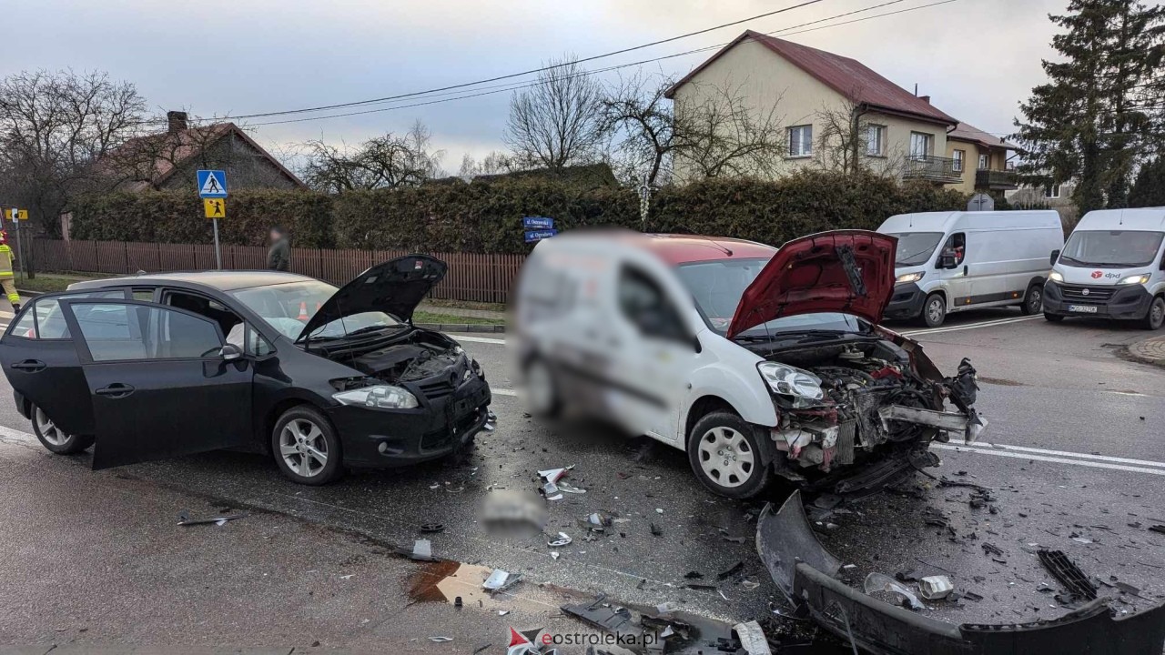Wypadek w Zamościu [17.01.2025] - zdjęcie #8 - eOstroleka.pl