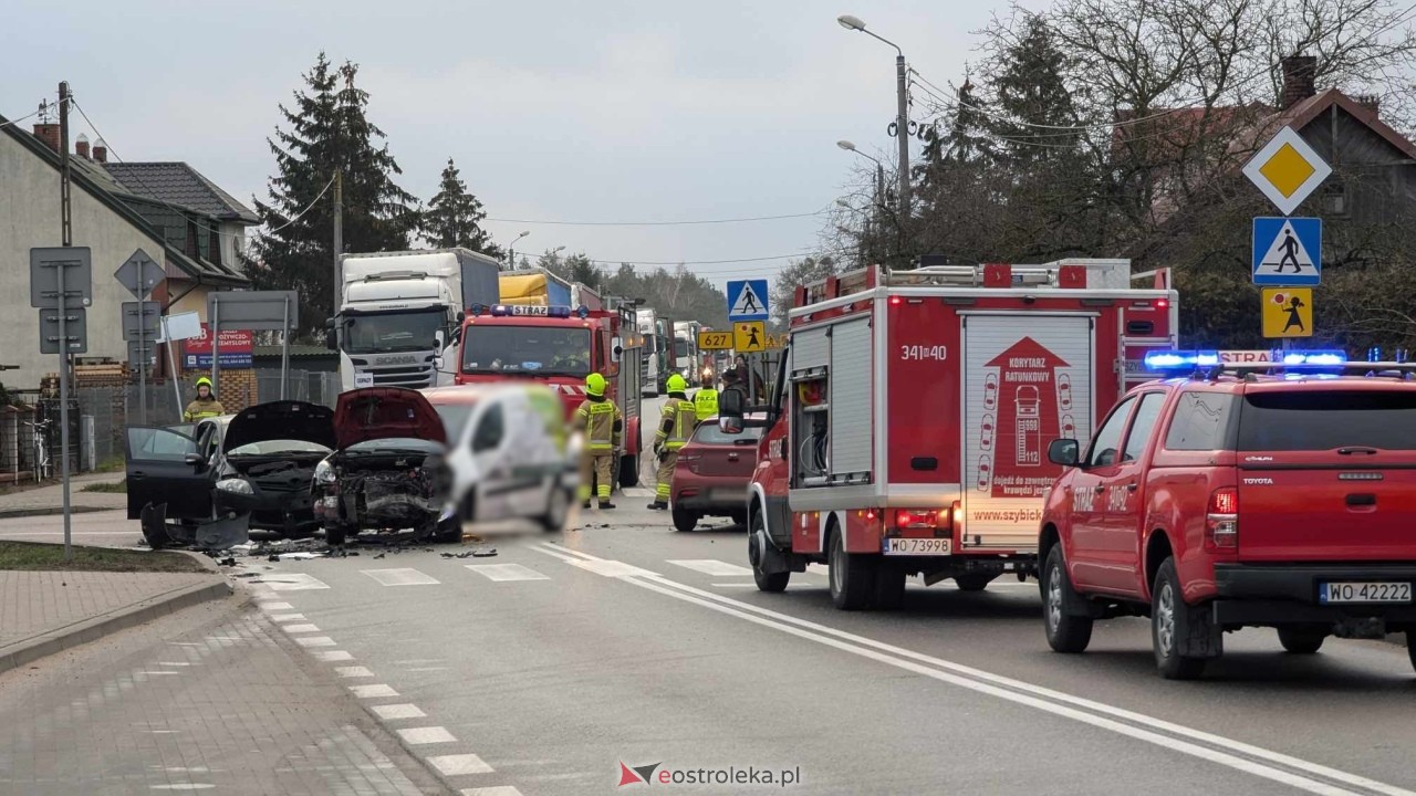 Wypadek w Zamościu [17.01.2025] - zdjęcie #5 - eOstroleka.pl