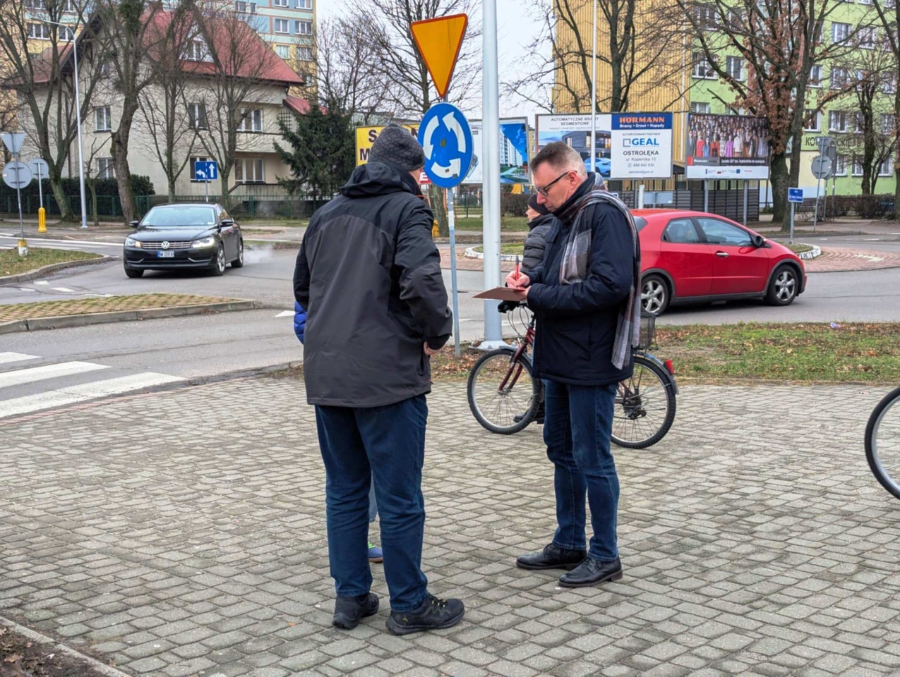 Zbiórka podpisów poparcia dla Rafała Trzaskowskiego [18.01.2025] - zdjęcie #16 - eOstroleka.pl