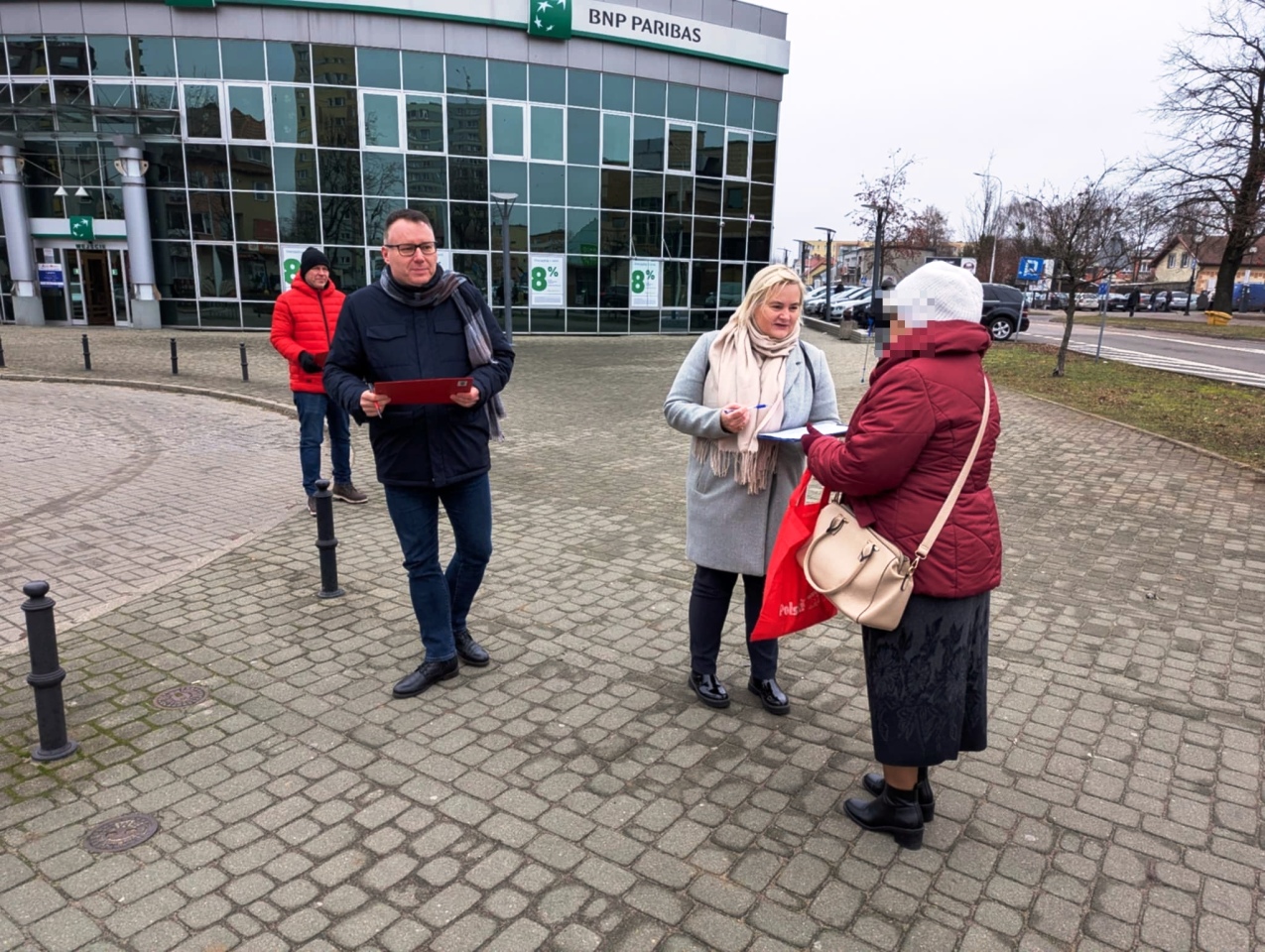Zbiórka podpisów poparcia dla Rafała Trzaskowskiego [18.01.2025] - zdjęcie #9 - eOstroleka.pl