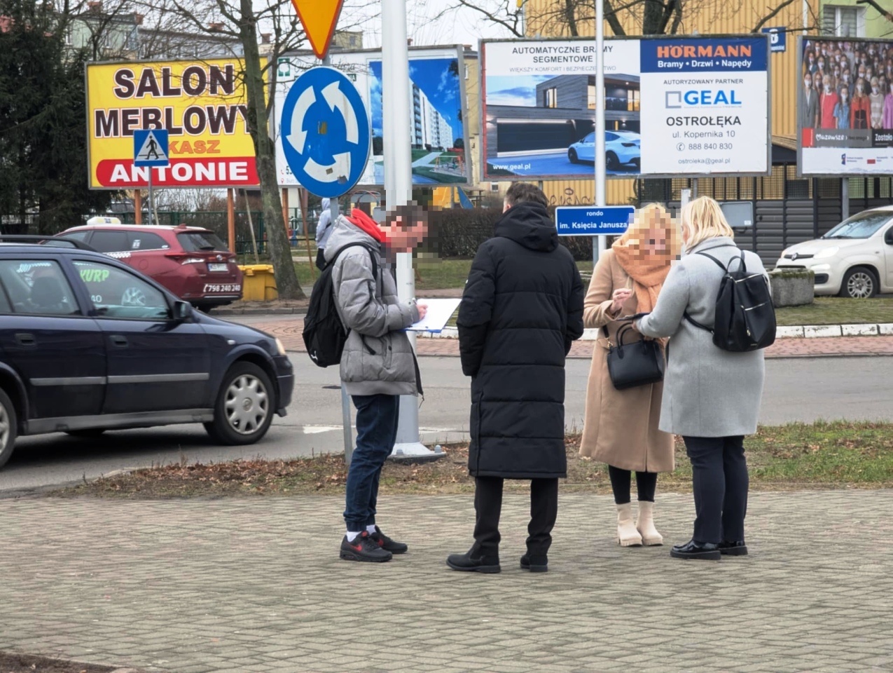Zbiórka podpisów poparcia dla Rafała Trzaskowskiego [18.01.2025] - zdjęcie #6 - eOstroleka.pl