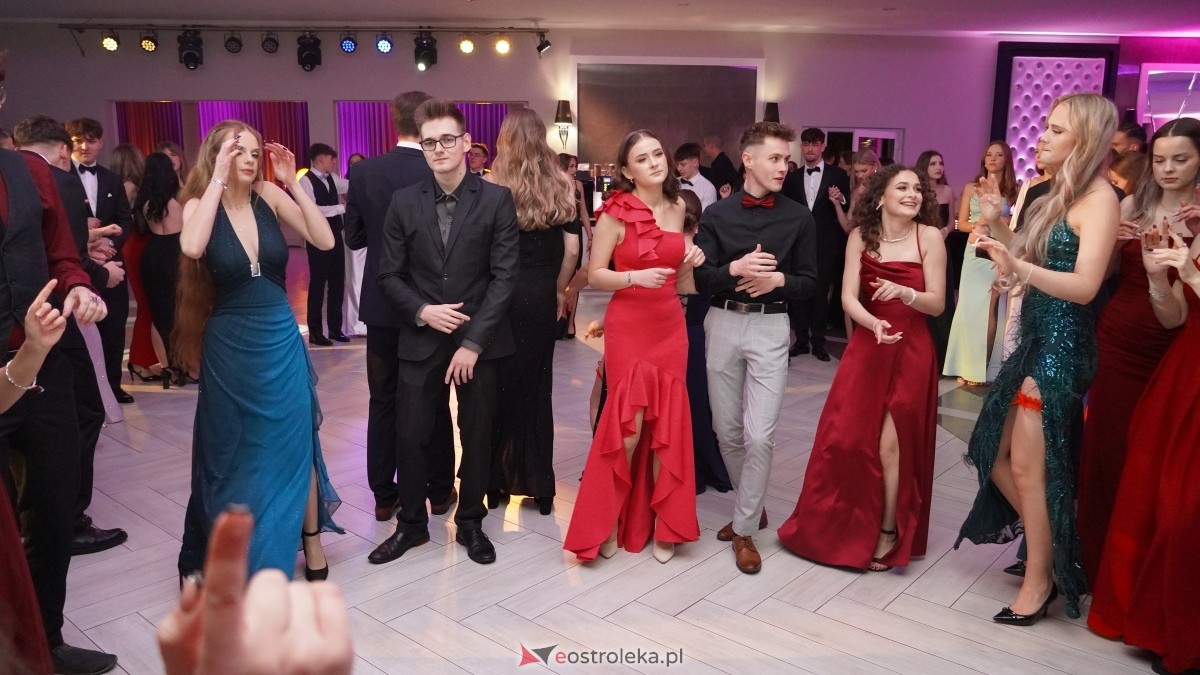  Studniówka w I LO w Ostrołęce [18.01.2025] - zdjęcie #62 - eOstroleka.pl