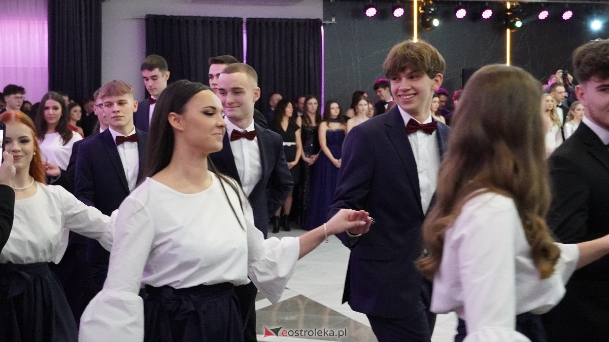  Studniówka w I LO w Ostrołęce [18.01.2025] - zdjęcie #419 - eOstroleka.pl