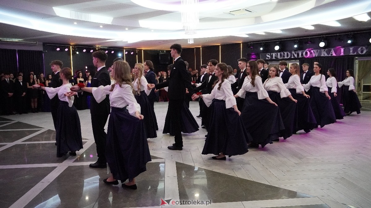  Studniówka w I LO w Ostrołęce [18.01.2025] - zdjęcie #410 - eOstroleka.pl
