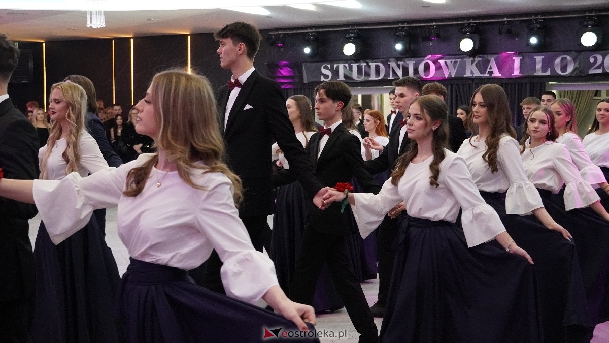  Studniówka w I LO w Ostrołęce [18.01.2025] - zdjęcie #407 - eOstroleka.pl