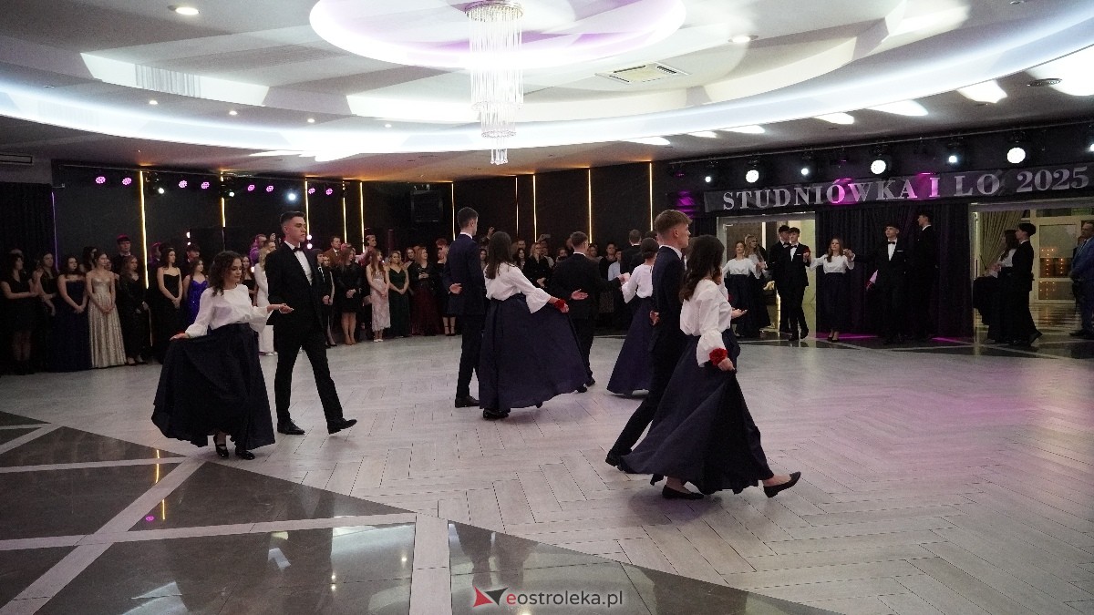  Studniówka w I LO w Ostrołęce [18.01.2025] - zdjęcie #392 - eOstroleka.pl
