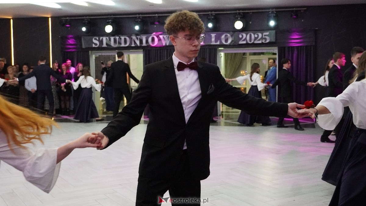  Studniówka w I LO w Ostrołęce [18.01.2025] - zdjęcie #360 - eOstroleka.pl
