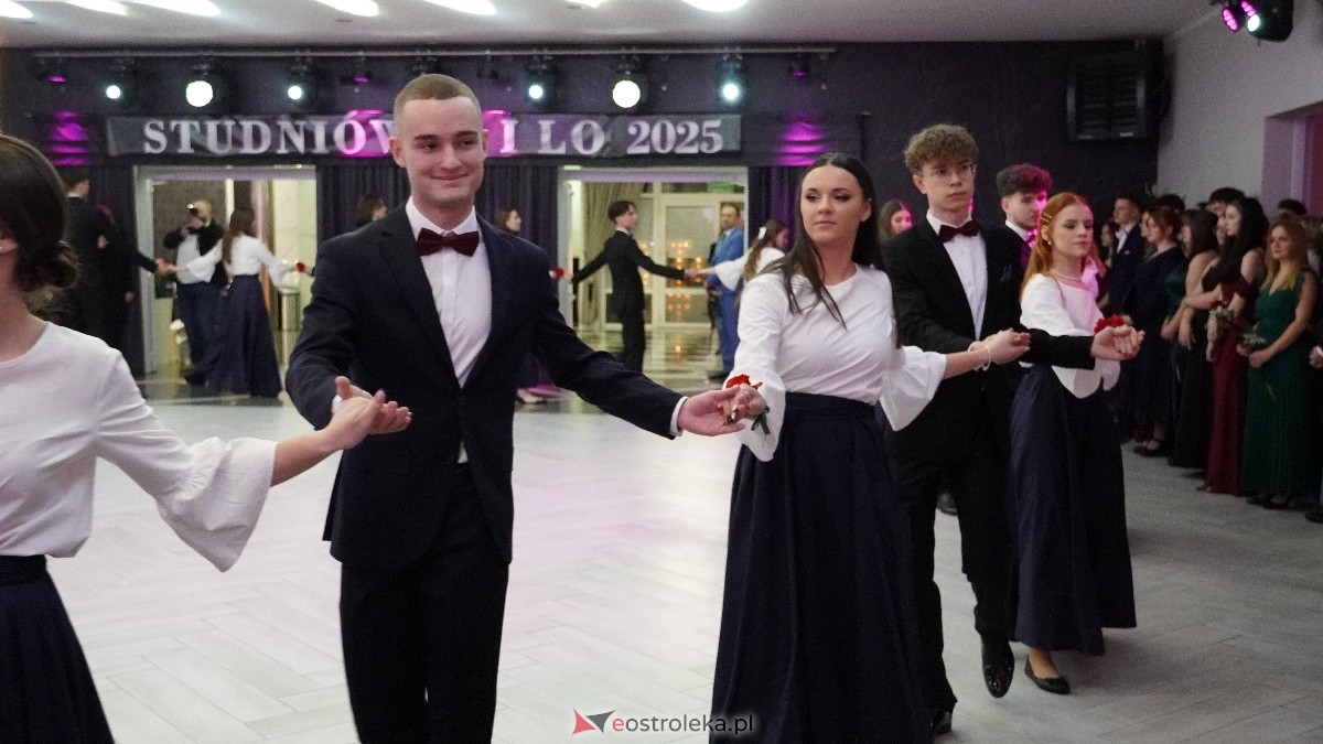  Studniówka w I LO w Ostrołęce [18.01.2025] - zdjęcie #355 - eOstroleka.pl