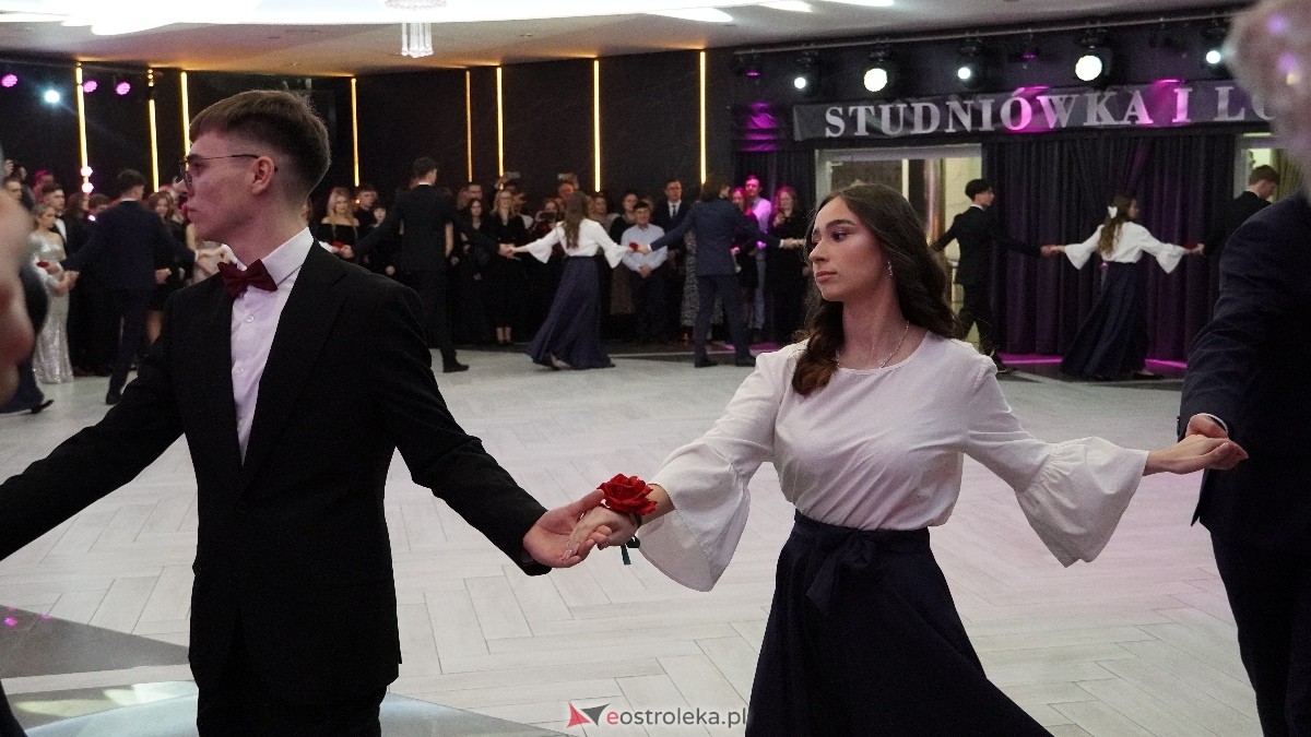  Studniówka w I LO w Ostrołęce [18.01.2025] - zdjęcie #351 - eOstroleka.pl