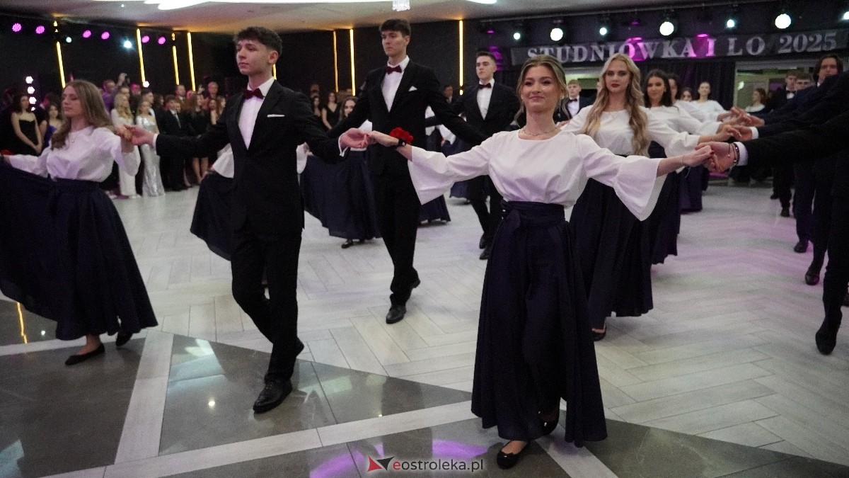  Studniówka w I LO w Ostrołęce [18.01.2025] - zdjęcie #317 - eOstroleka.pl