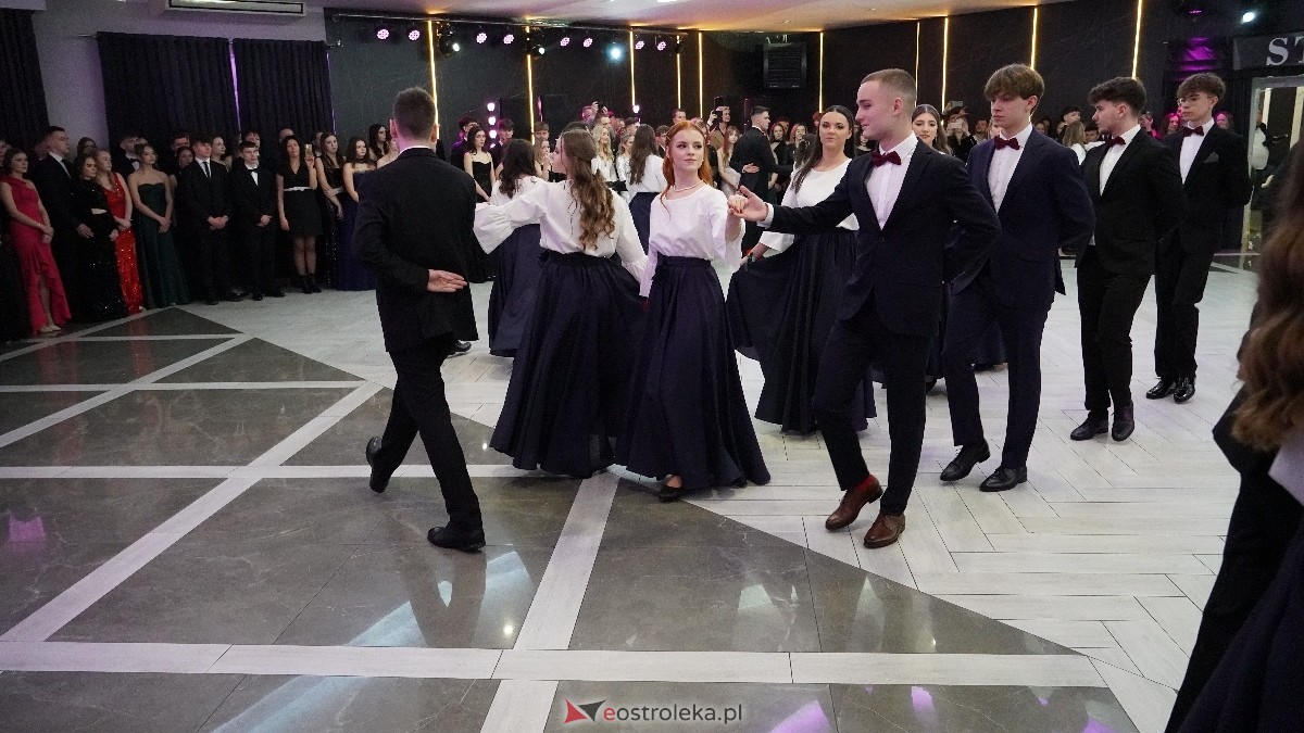  Studniówka w I LO w Ostrołęce [18.01.2025] - zdjęcie #291 - eOstroleka.pl