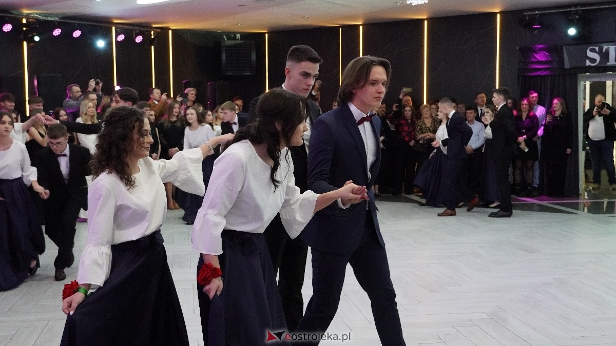  Studniówka w I LO w Ostrołęce [18.01.2025] - zdjęcie #361 - eOstroleka.pl