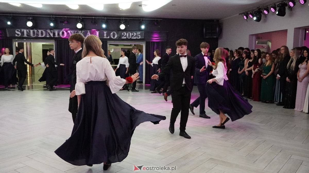  Studniówka w I LO w Ostrołęce [18.01.2025] - zdjęcie #301 - eOstroleka.pl