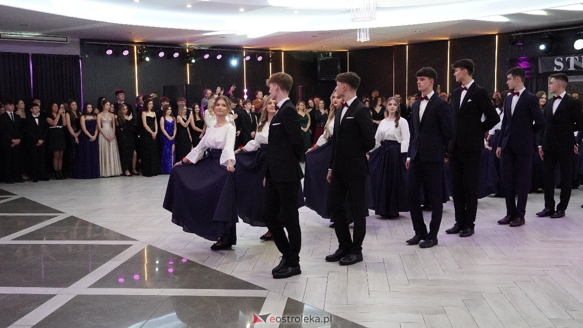  Studniówka w I LO w Ostrołęce [18.01.2025] - zdjęcie #207 - eOstroleka.pl