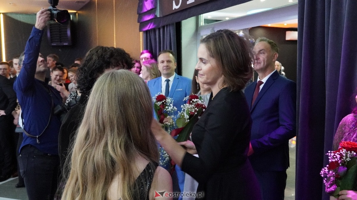  Studniówka w I LO w Ostrołęce [18.01.2025] - zdjęcie #203 - eOstroleka.pl