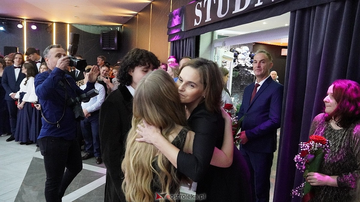  Studniówka w I LO w Ostrołęce [18.01.2025] - zdjęcie #199 - eOstroleka.pl