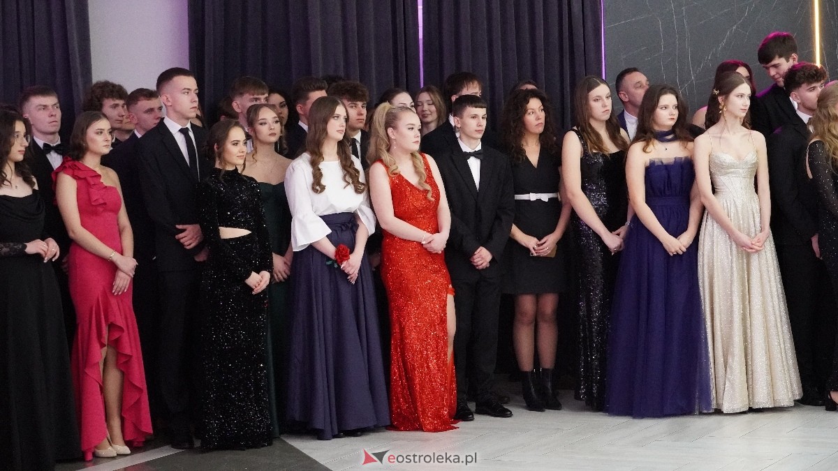  Studniówka w I LO w Ostrołęce [18.01.2025] - zdjęcie #296 - eOstroleka.pl