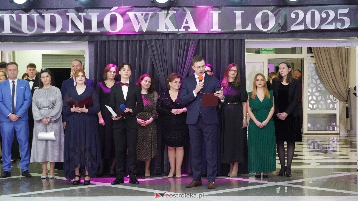  Studniówka w I LO w Ostrołęce [18.01.2025] - zdjęcie #273 - eOstroleka.pl