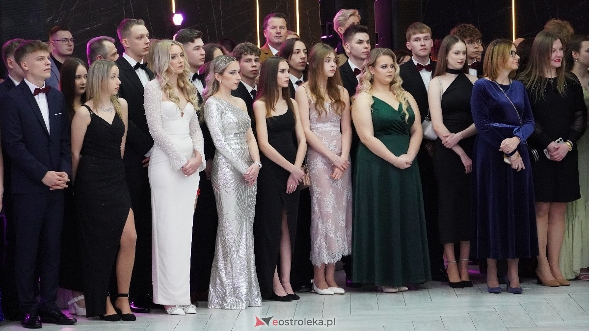  Studniówka w I LO w Ostrołęce [18.01.2025] - zdjęcie #260 - eOstroleka.pl