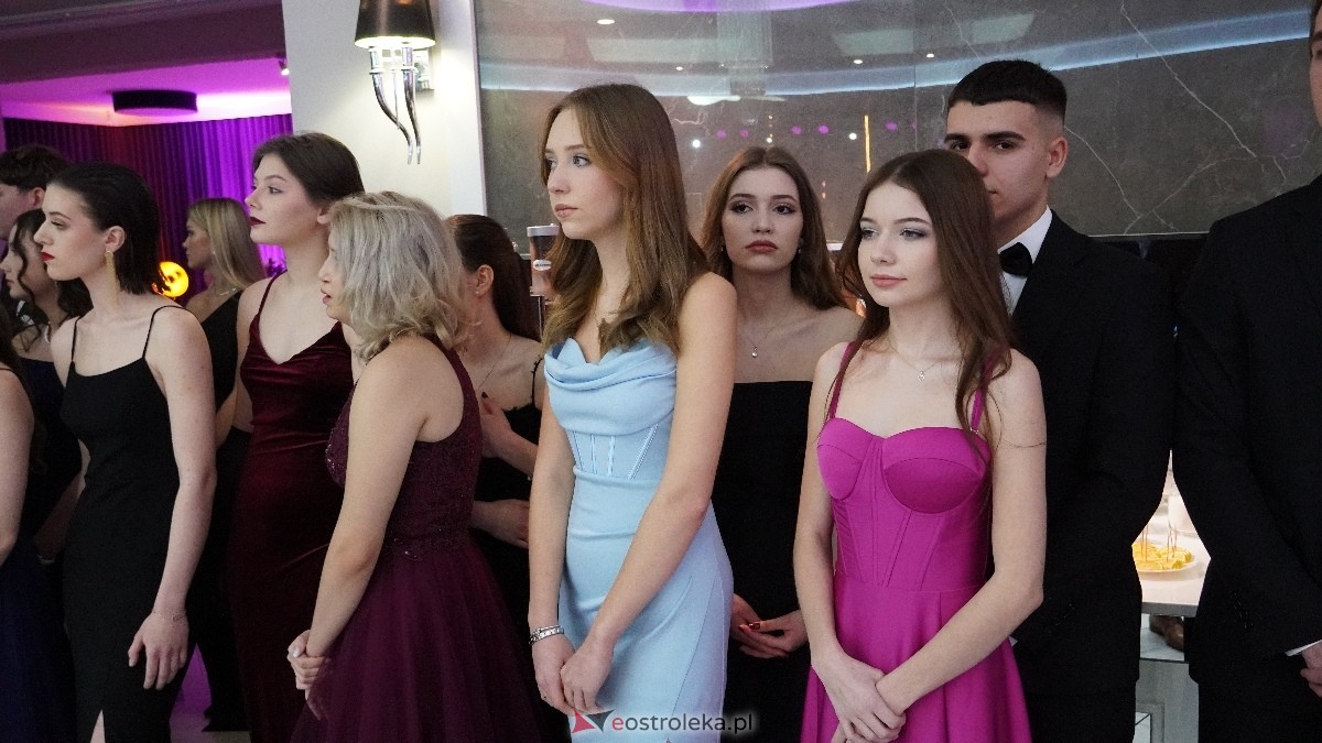  Studniówka w I LO w Ostrołęce [18.01.2025] - zdjęcie #204 - eOstroleka.pl
