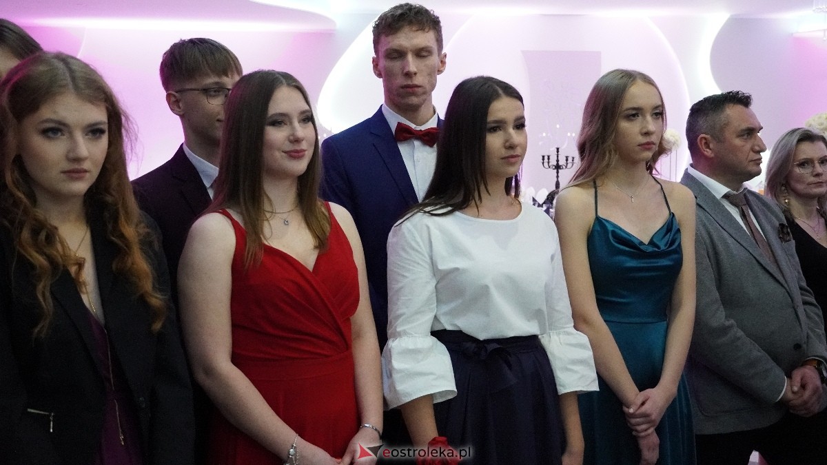  Studniówka w I LO w Ostrołęce [18.01.2025] - zdjęcie #191 - eOstroleka.pl