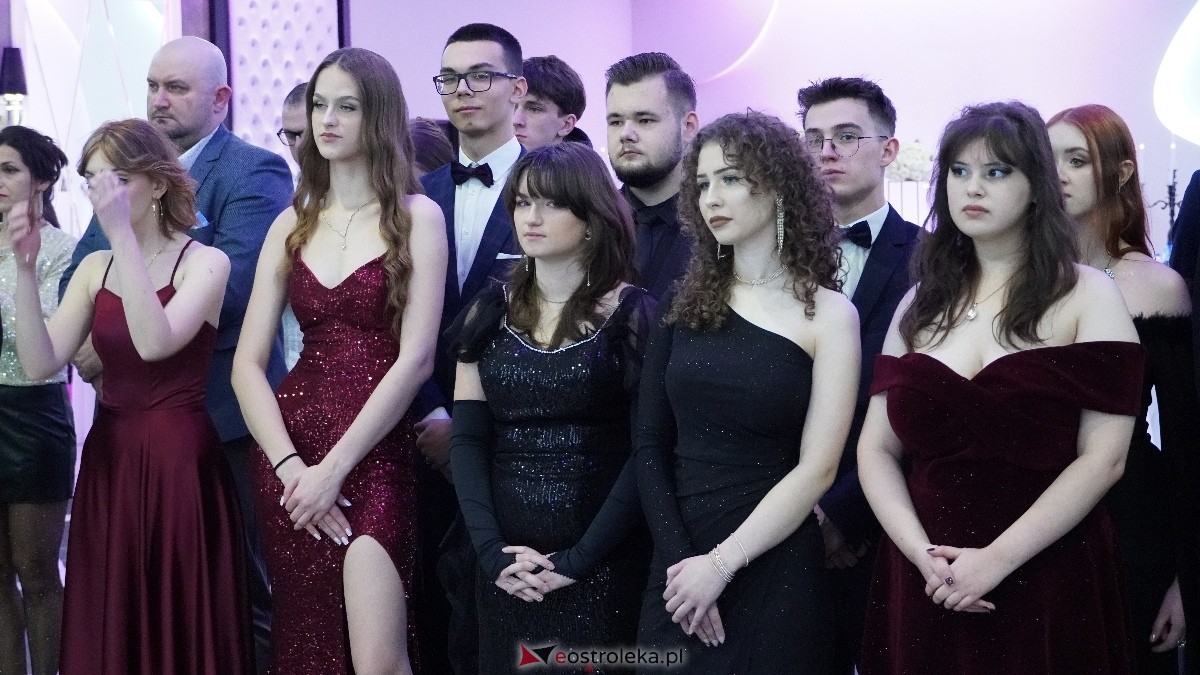  Studniówka w I LO w Ostrołęce [18.01.2025] - zdjęcie #189 - eOstroleka.pl