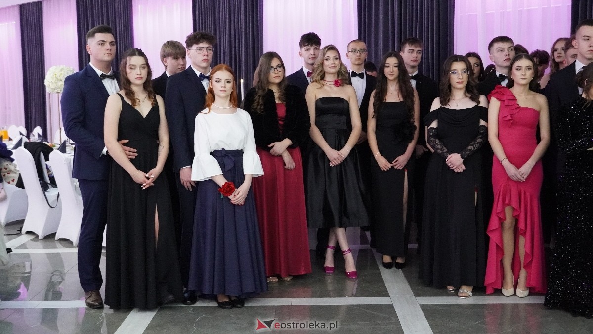 Studniówka w I LO w Ostrołęce [18.01.2025] - zdjęcie #186 - eOstroleka.pl