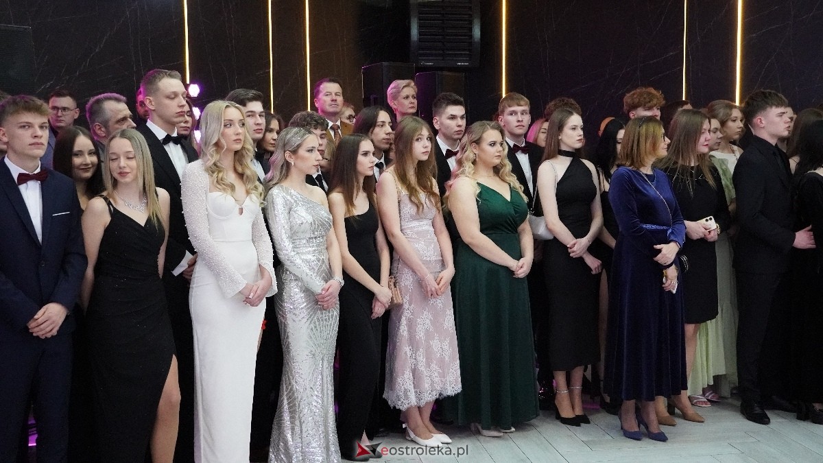  Studniówka w I LO w Ostrołęce [18.01.2025] - zdjęcie #170 - eOstroleka.pl