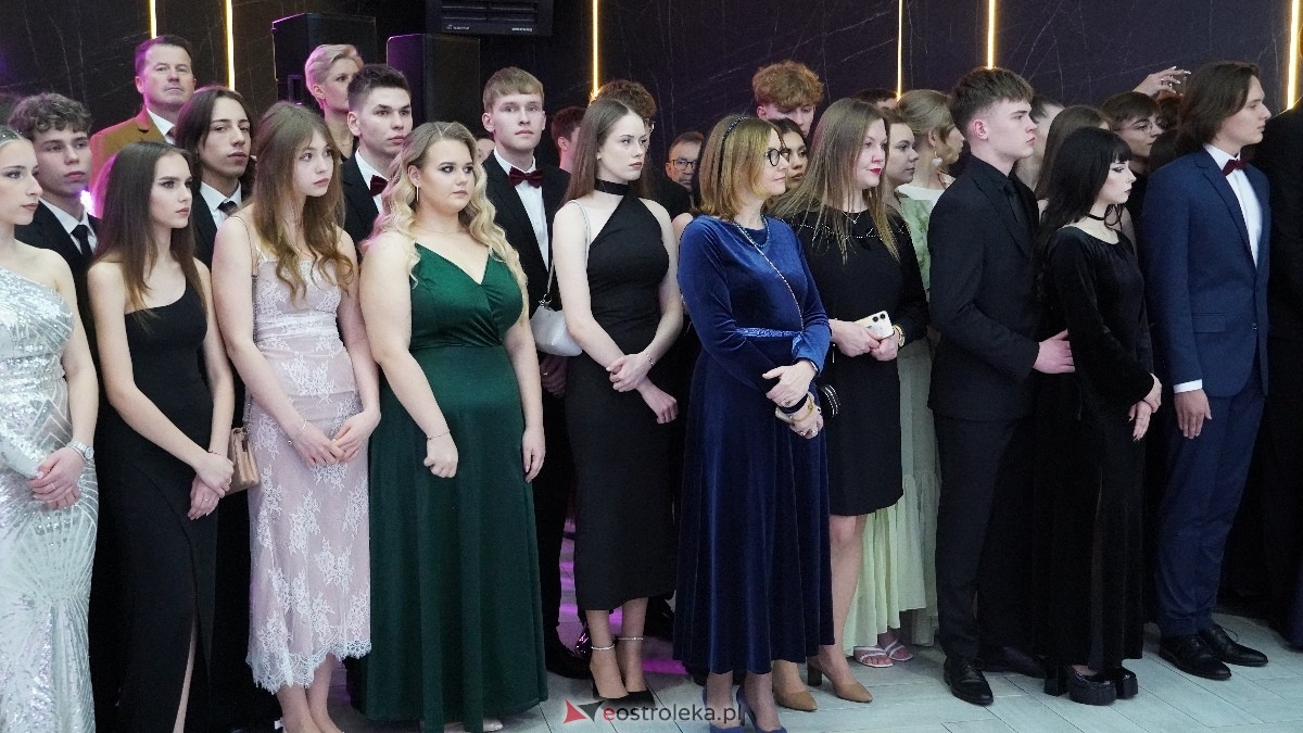  Studniówka w I LO w Ostrołęce [18.01.2025] - zdjęcie #169 - eOstroleka.pl
