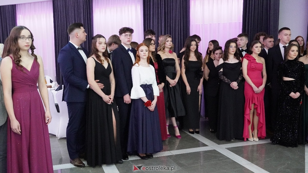  Studniówka w I LO w Ostrołęce [18.01.2025] - zdjęcie #162 - eOstroleka.pl