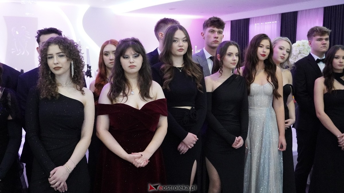  Studniówka w I LO w Ostrołęce [18.01.2025] - zdjęcie #159 - eOstroleka.pl