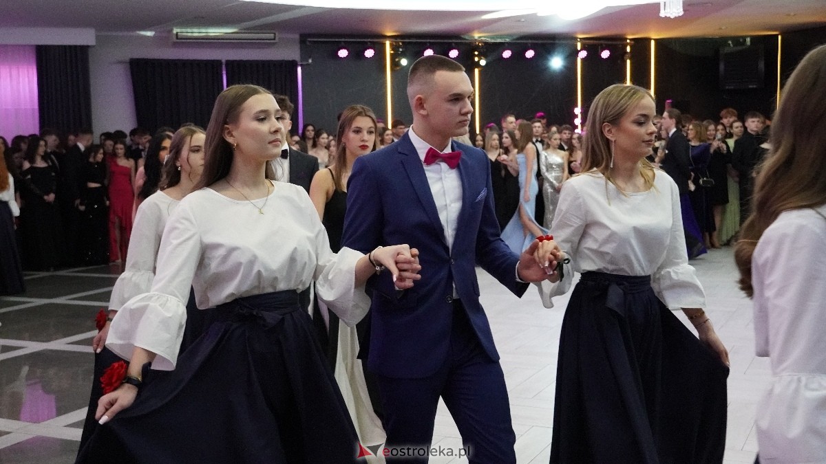 Studniówka w I LO w Ostrołęce [18.01.2025] - zdjęcie #137 - eOstroleka.pl